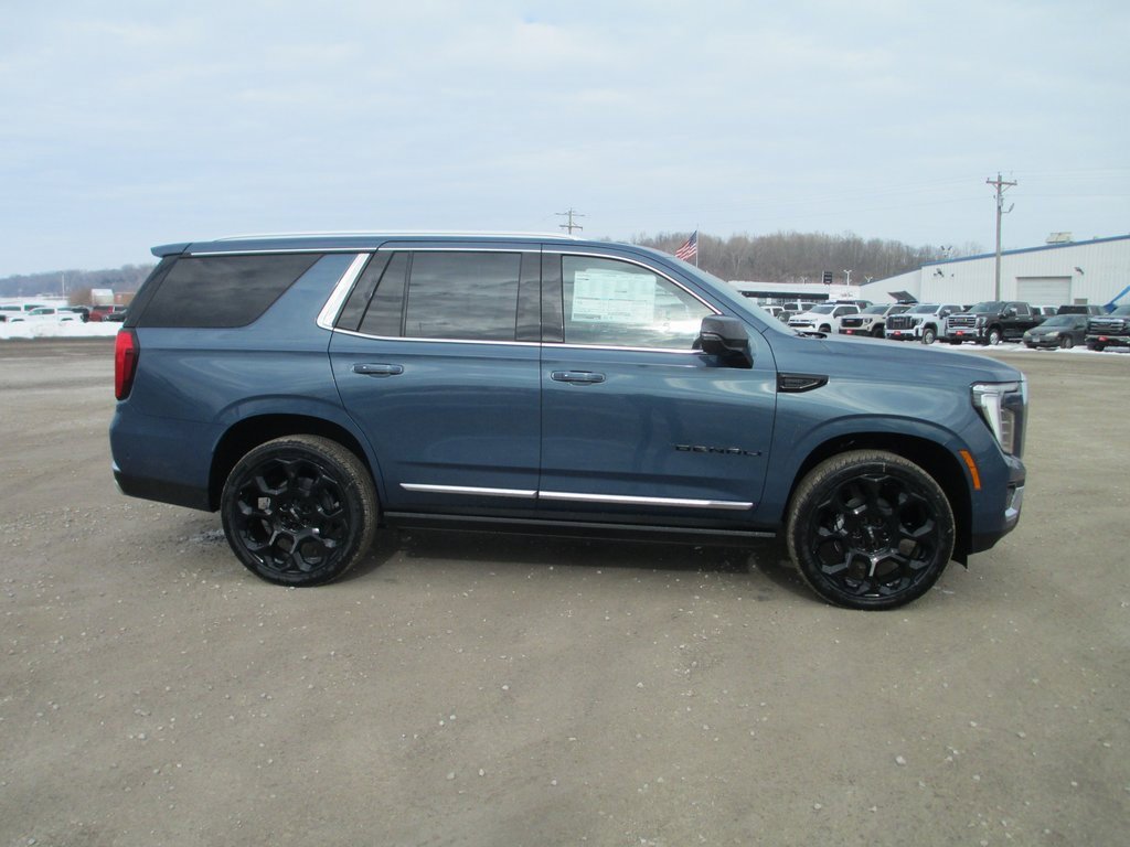 New 2026 GMC Yukon Denali w/ Denali Reserve Package image 3