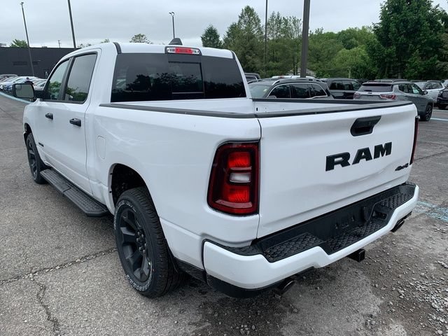 New 2026 RAM 1500 Express AWD/4WD image 3