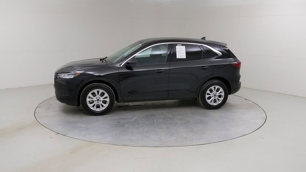 Certified 2023 Ford Escape Active w/ Tech Pack #2 image 18