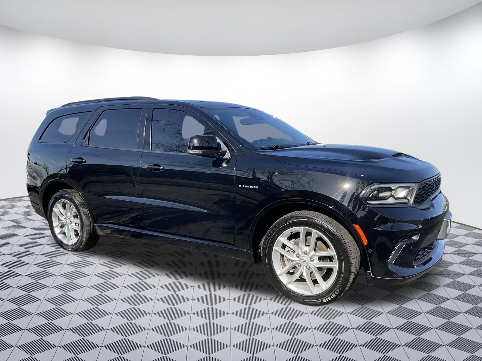 Used 2025 Dodge Durango R/T image 1