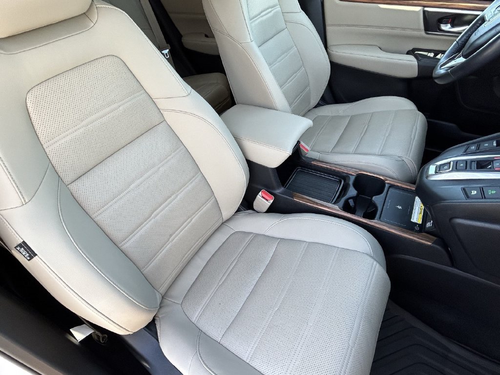 Used 2022 Honda CR-V Touring image 10