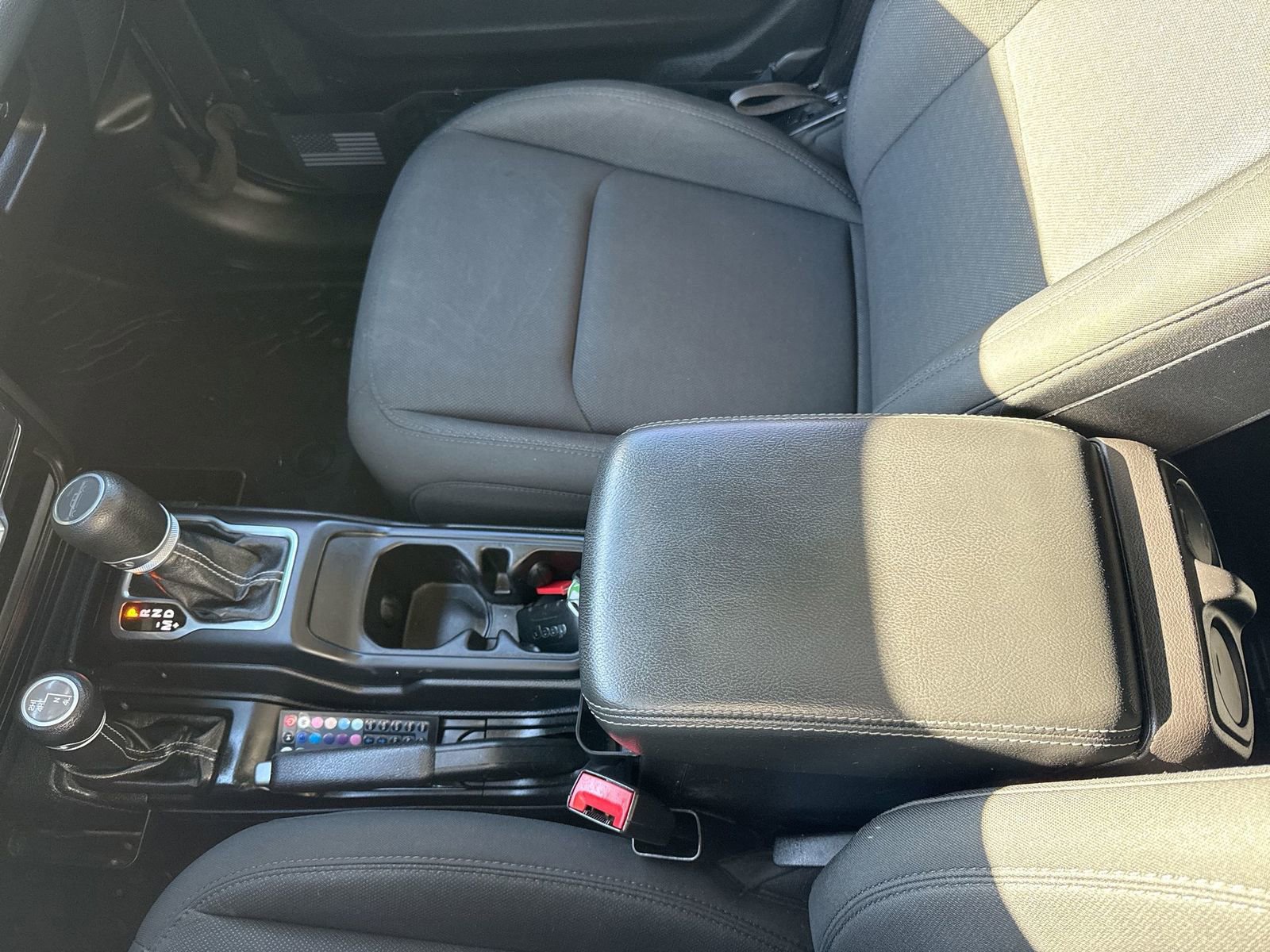 Used 2021 Jeep Gladiator Overland w/ Dual Top Group image 23