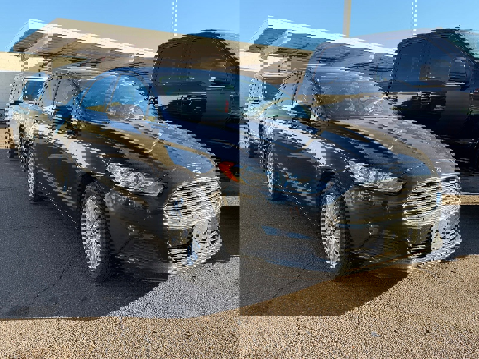 Used 2014 Ford Fusion SE image 5