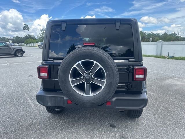 Used 2023 Jeep Wrangler Sahara image 7