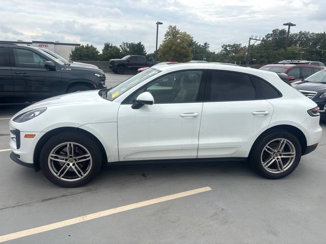Used 2019 Porsche Macan AWD/4WD image 2