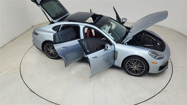 Used 2023 Porsche Panamera Platinum Edition image 83
