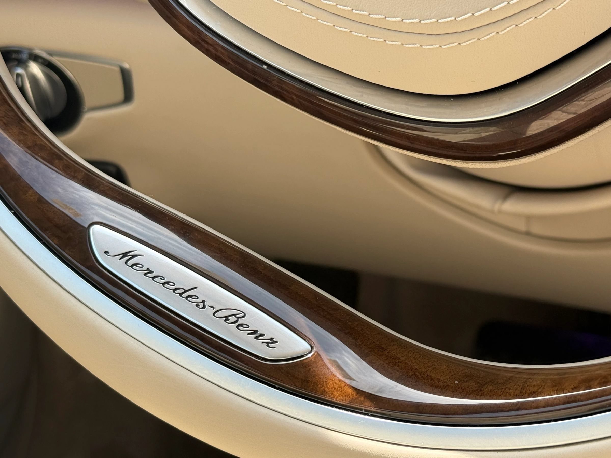 Used 2015 Mercedes-Benz S 550 4MATIC Sedan image 54