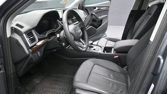 Used 2019 Audi Q5 2.0T Premium Plus AWD/4WD image 12