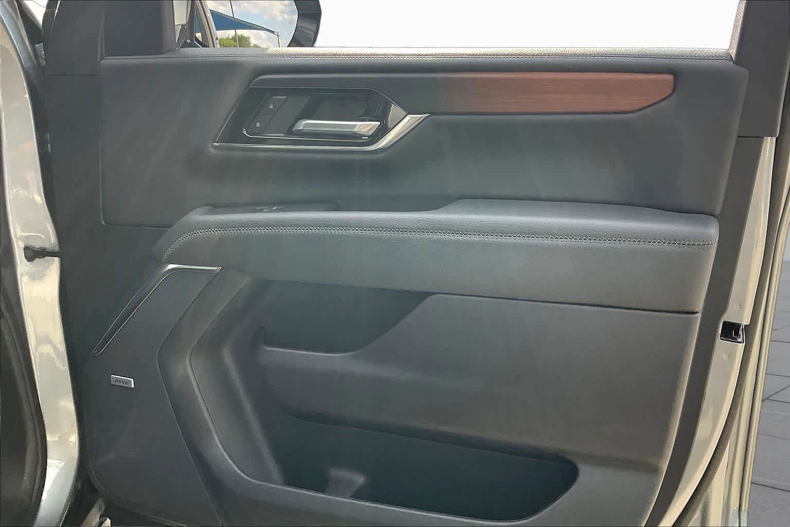 Certified 2025 GMC Yukon Denali AWD/4WD image 21