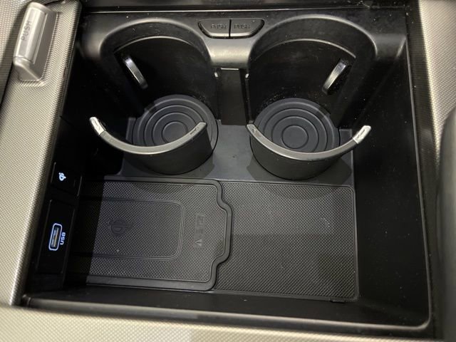 Used 2021 Hyundai Palisade Limited w/ Cargo Package image 28