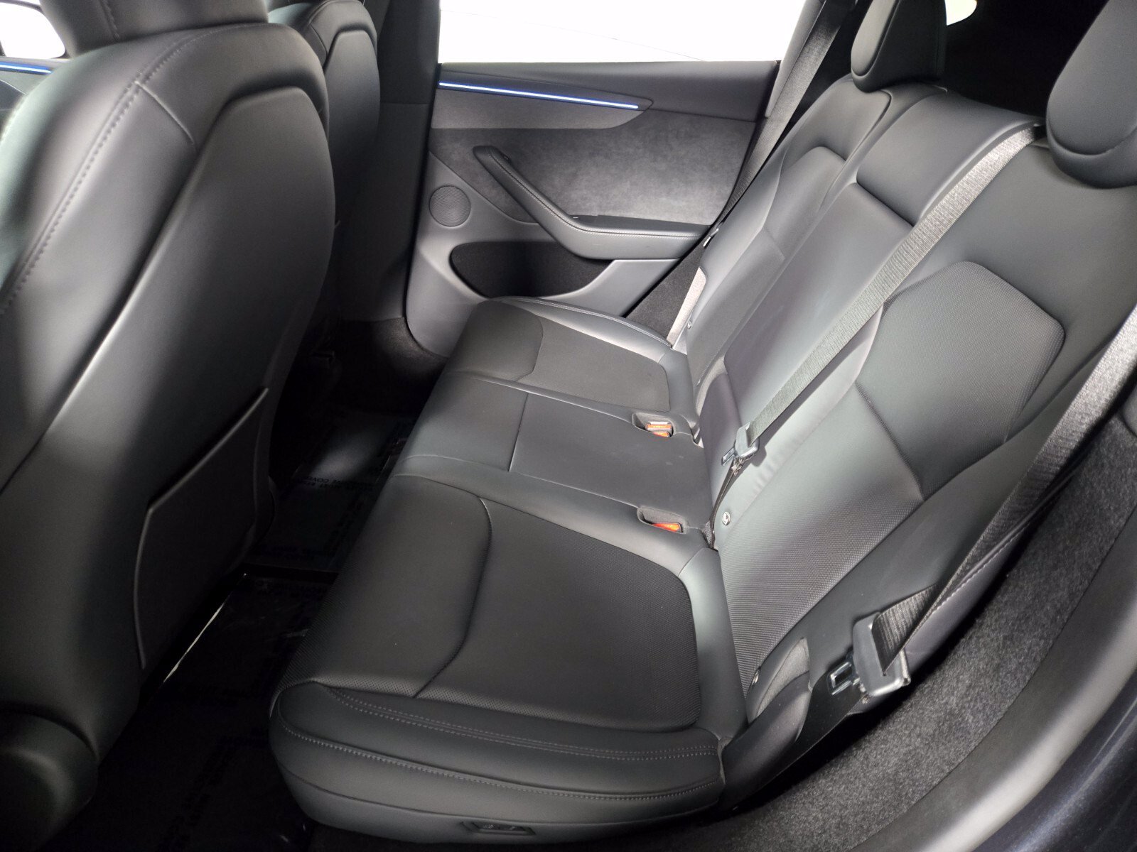 Used 2026 Tesla Model Y Long Range RWD image 13