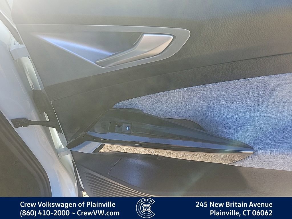 Certified 2023 Volkswagen ID.4 Pro image 44