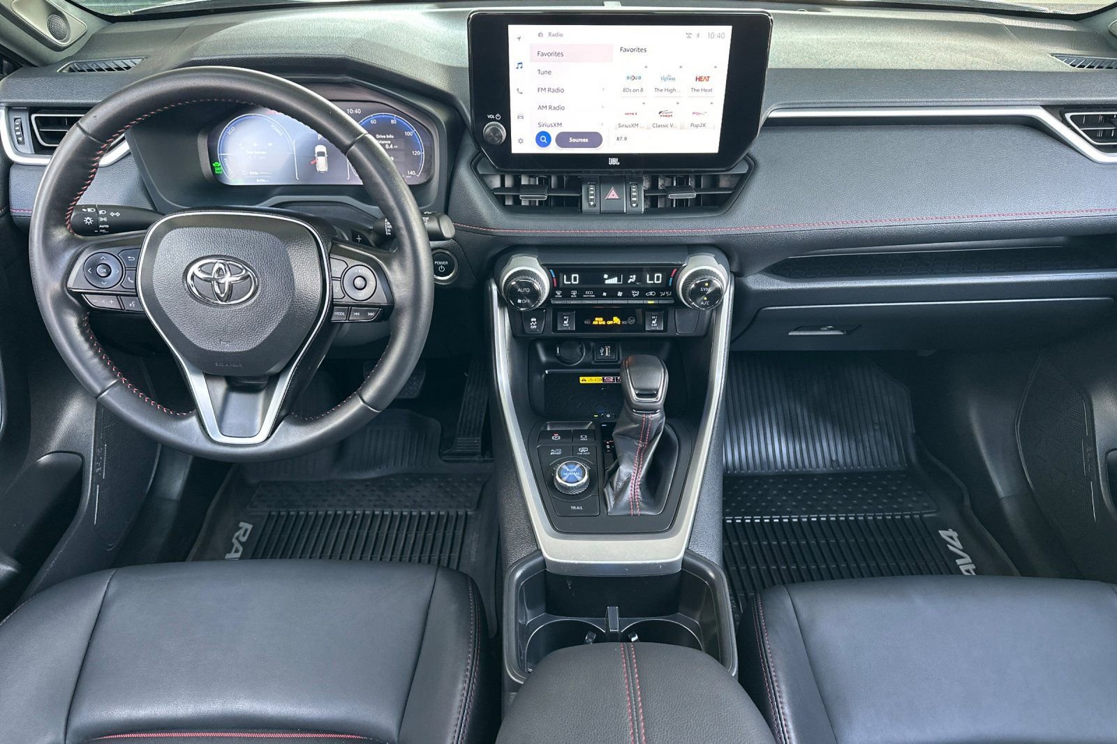 Used 2024 Toyota RAV4 XSE w/ Weather Package AWD/4WD image 15