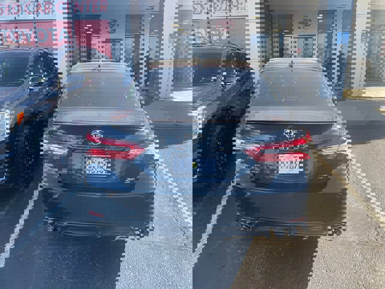 Used 2020 Toyota Camry XSE image 9