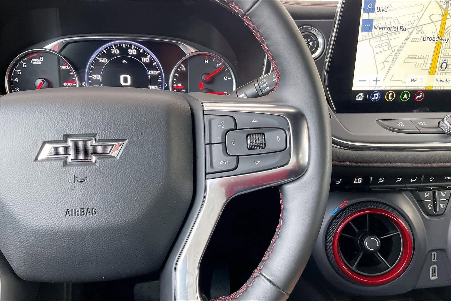 Certified 2025 Chevrolet Blazer RS image 23