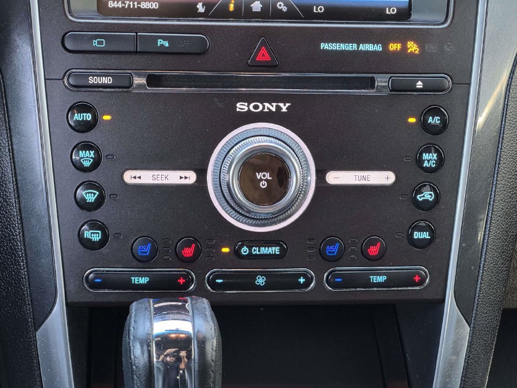 Used 2016 Ford Explorer Sport w/ Equipment Group 401A AWD/4WD image 5