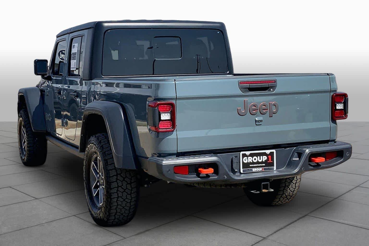Used 2024 Jeep Gladiator Mojave w/ Safety Group AWD/4WD image 12