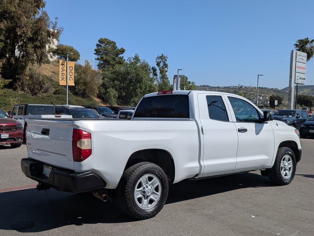 Used 2019 Toyota Tundra SR image 3