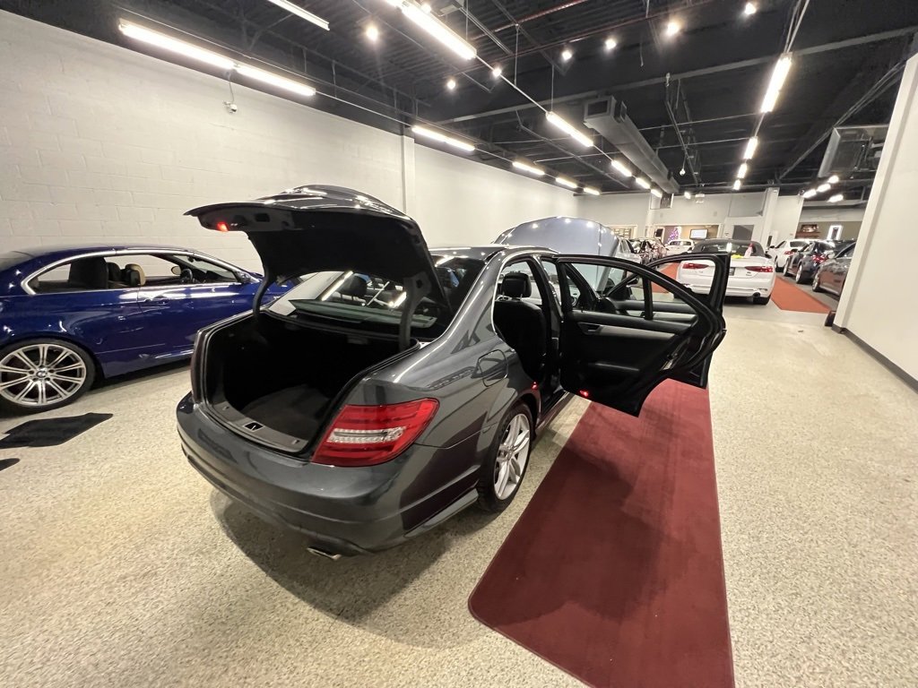 Used 2014 Mercedes-Benz C 300 4MATIC Sedan image 43