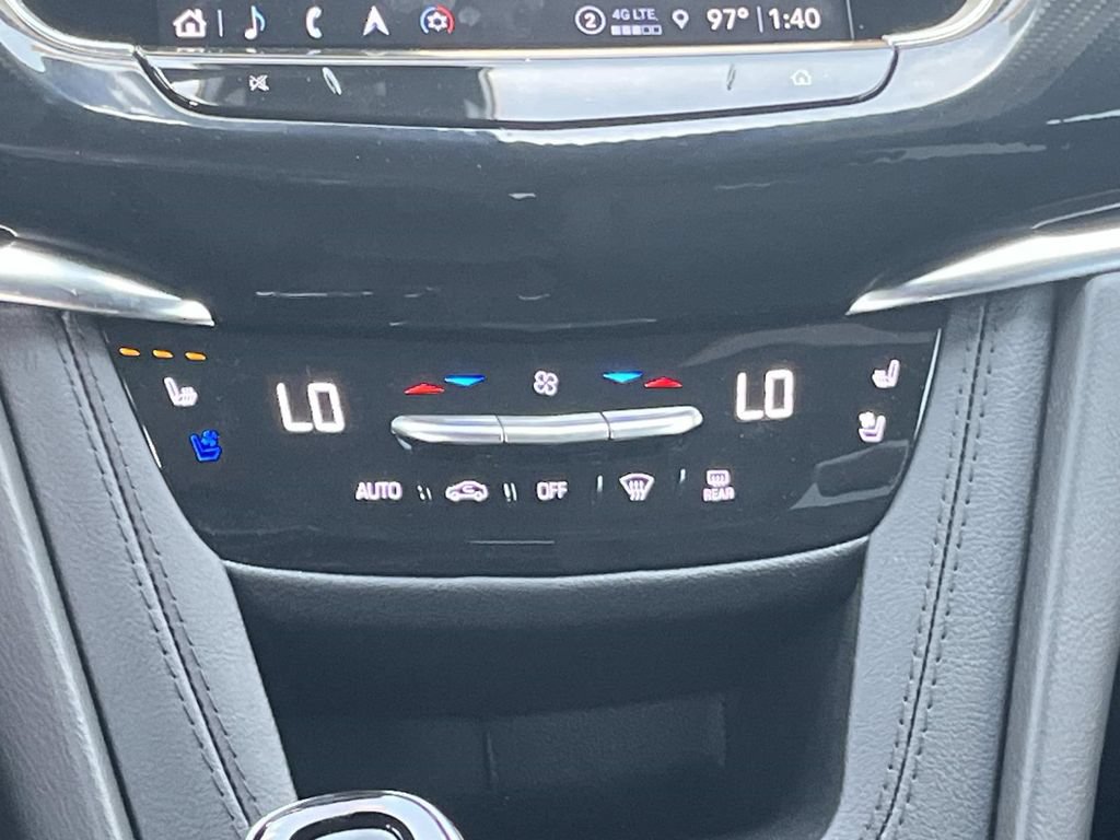 Certified 2024 Cadillac XT6 Sport w/ LPO, Floor Liner Package AWD/4WD image 17