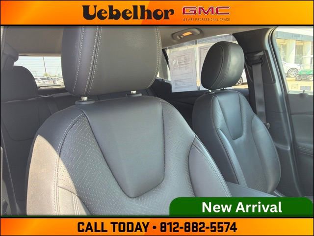 Used 2022 Buick Encore GX Essence w/ Experience Buick Package AWD/4WD image 4