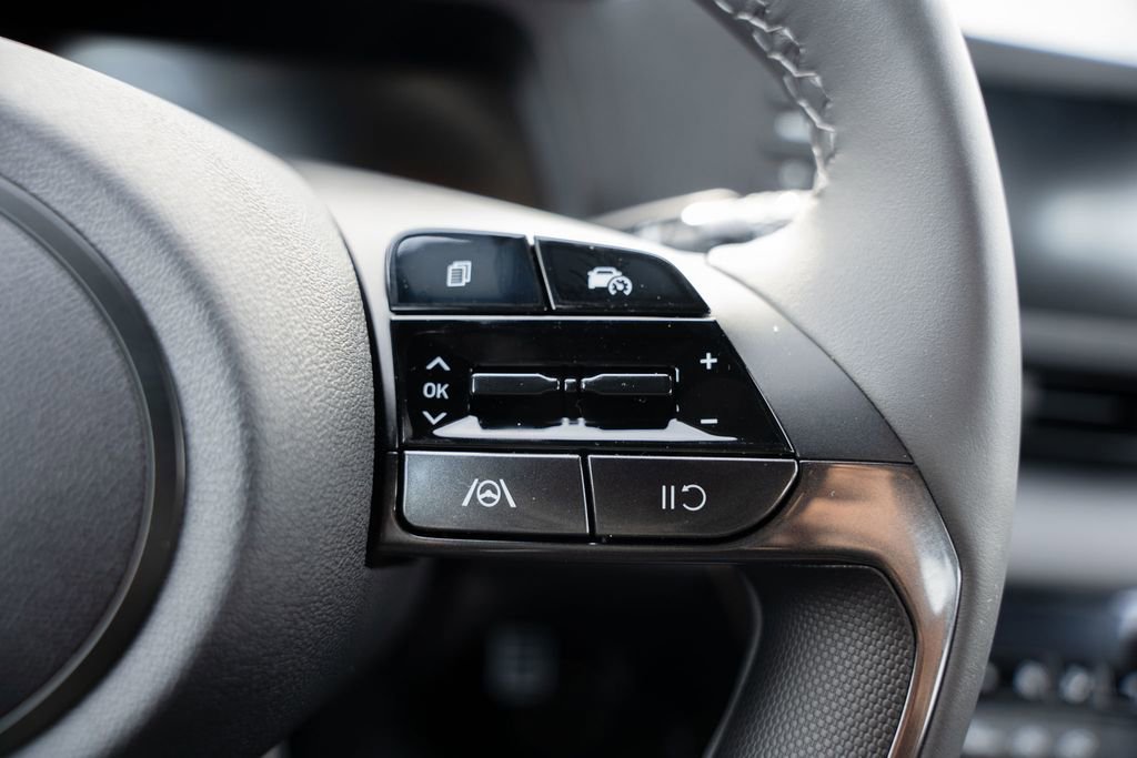 New 2025 Hyundai Elantra Sport image 22