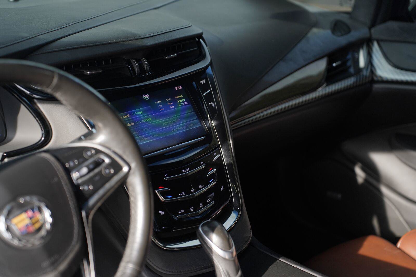 Used 2014 Cadillac ELR w/ Luxury Package FWD image 11