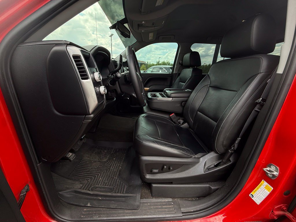 Used 2018 Chevrolet Silverado 1500 LTZ AWD/4WD image 21