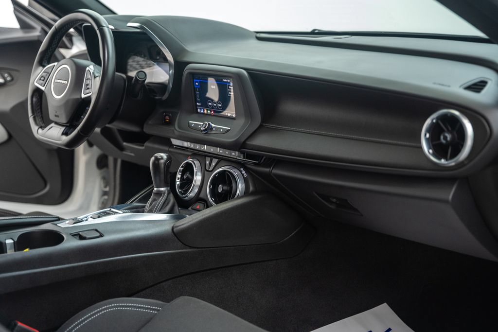 Used 2023 Chevrolet Camaro LT RWD image 21