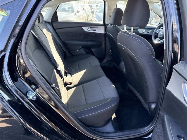 Used 2023 Kia Forte LXS image 11