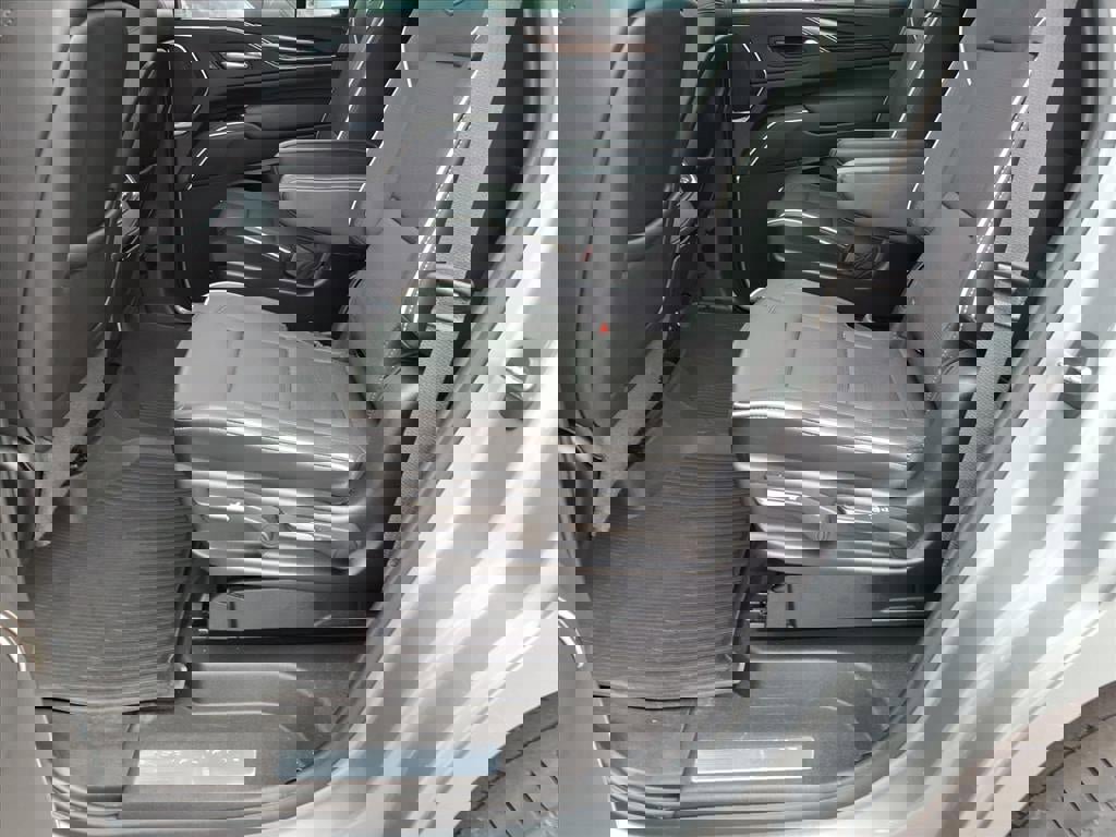 Used 2023 Cadillac Escalade Premium Luxury image 15