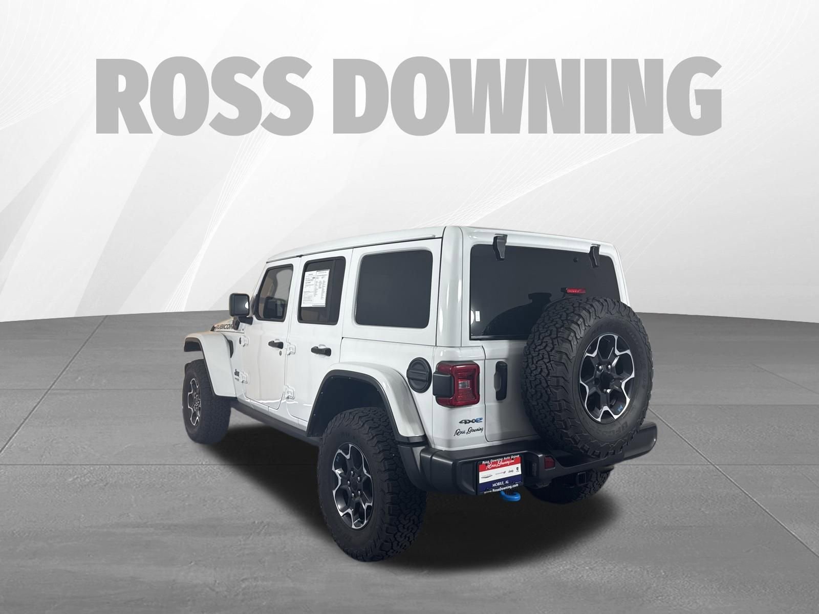 Used 2022 Jeep Wrangler Unlimited Rubicon 4xe w/ Cold Weather Group AWD/4WD image 6