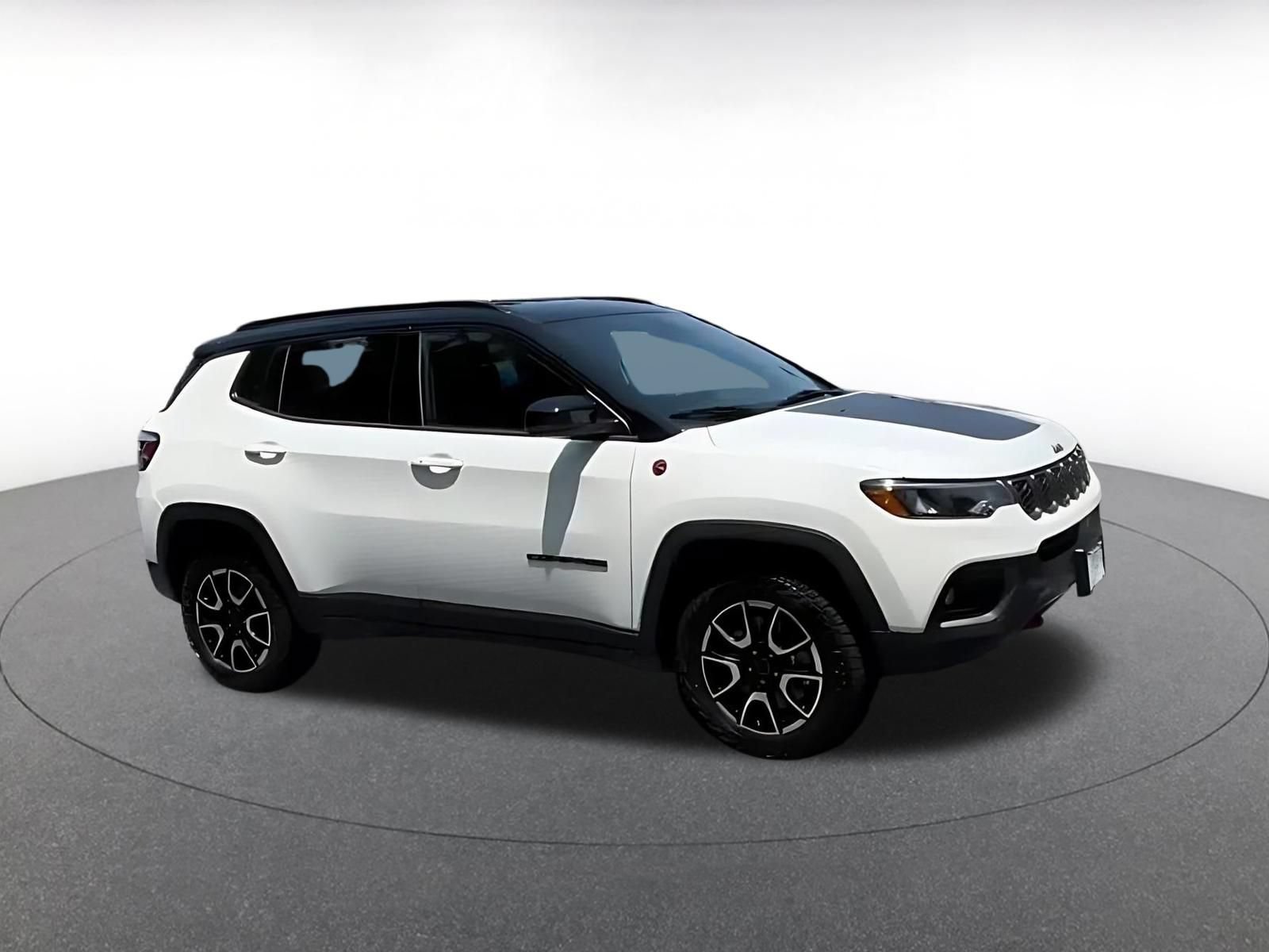 Used 2025 Jeep Compass Trailhawk AWD/4WD video 2