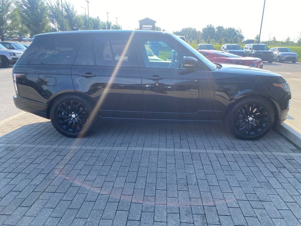 Used 2019 Land Rover Range Rover HSE AWD/4WD image 4