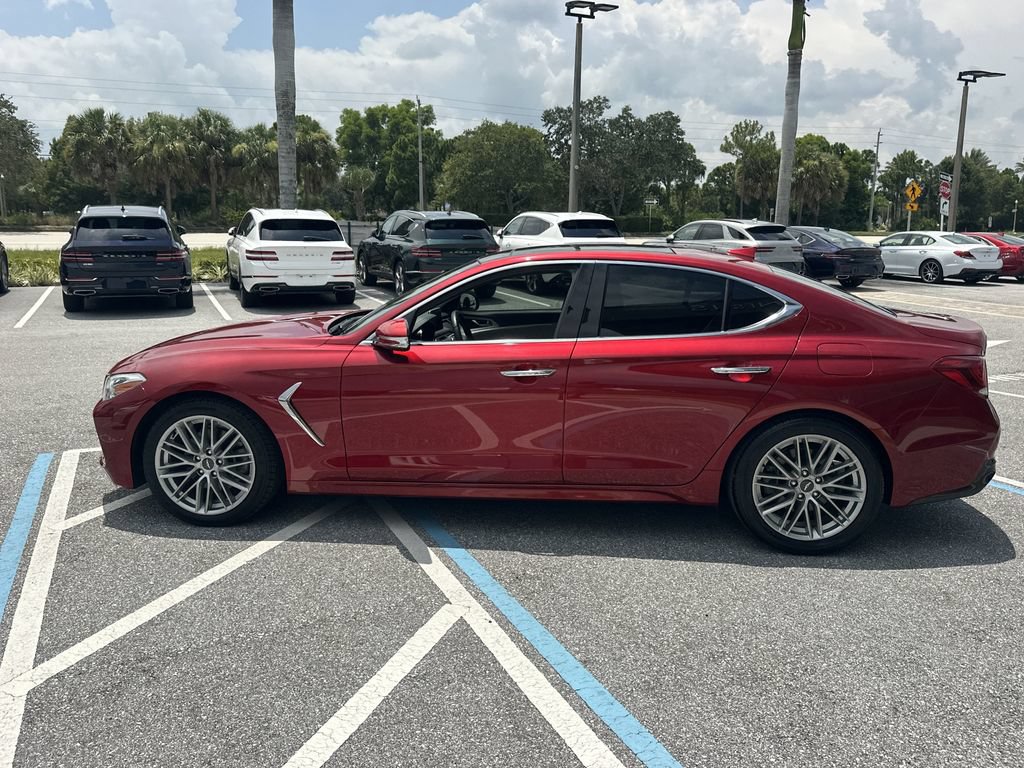 Used 2021 Genesis G70 2.0T w/ Elite Package RWD image 10