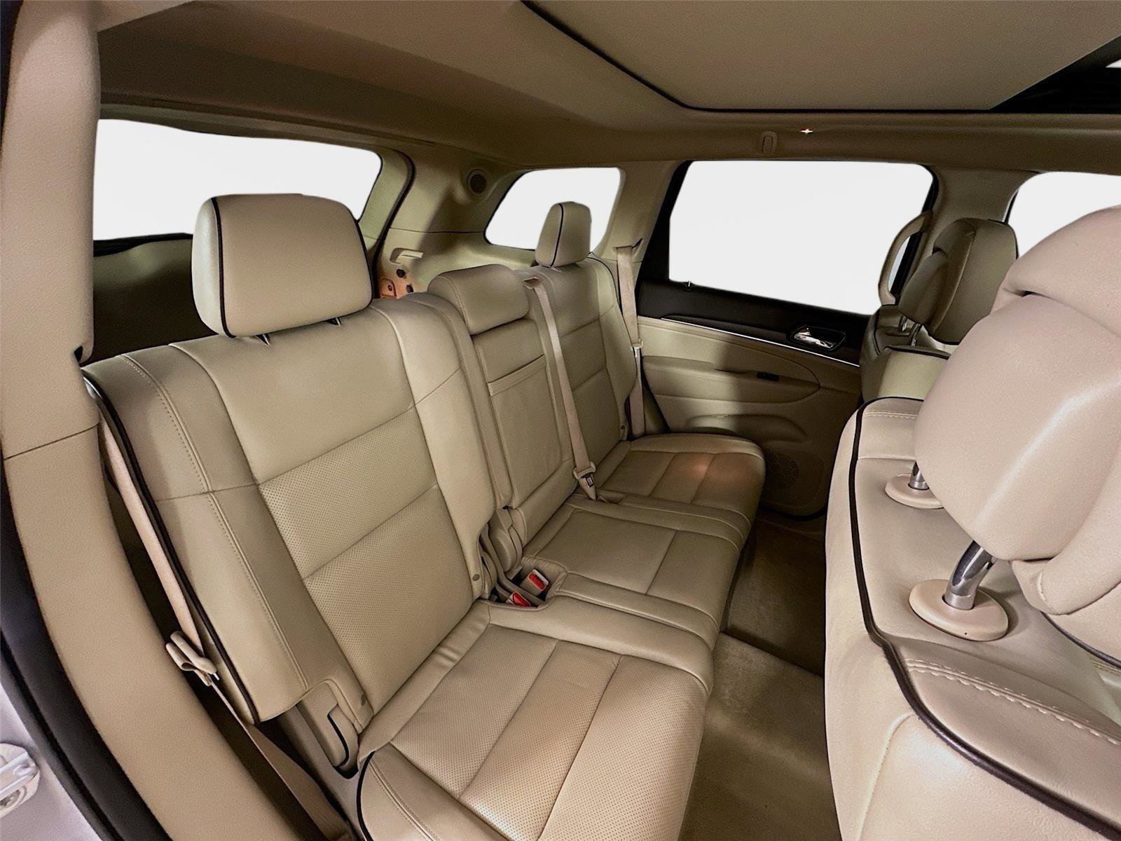 Used 2021 Jeep Grand Cherokee Overland image 37