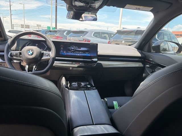 Used 2026 BMW 530i w/ M Sport Package RWD image 20