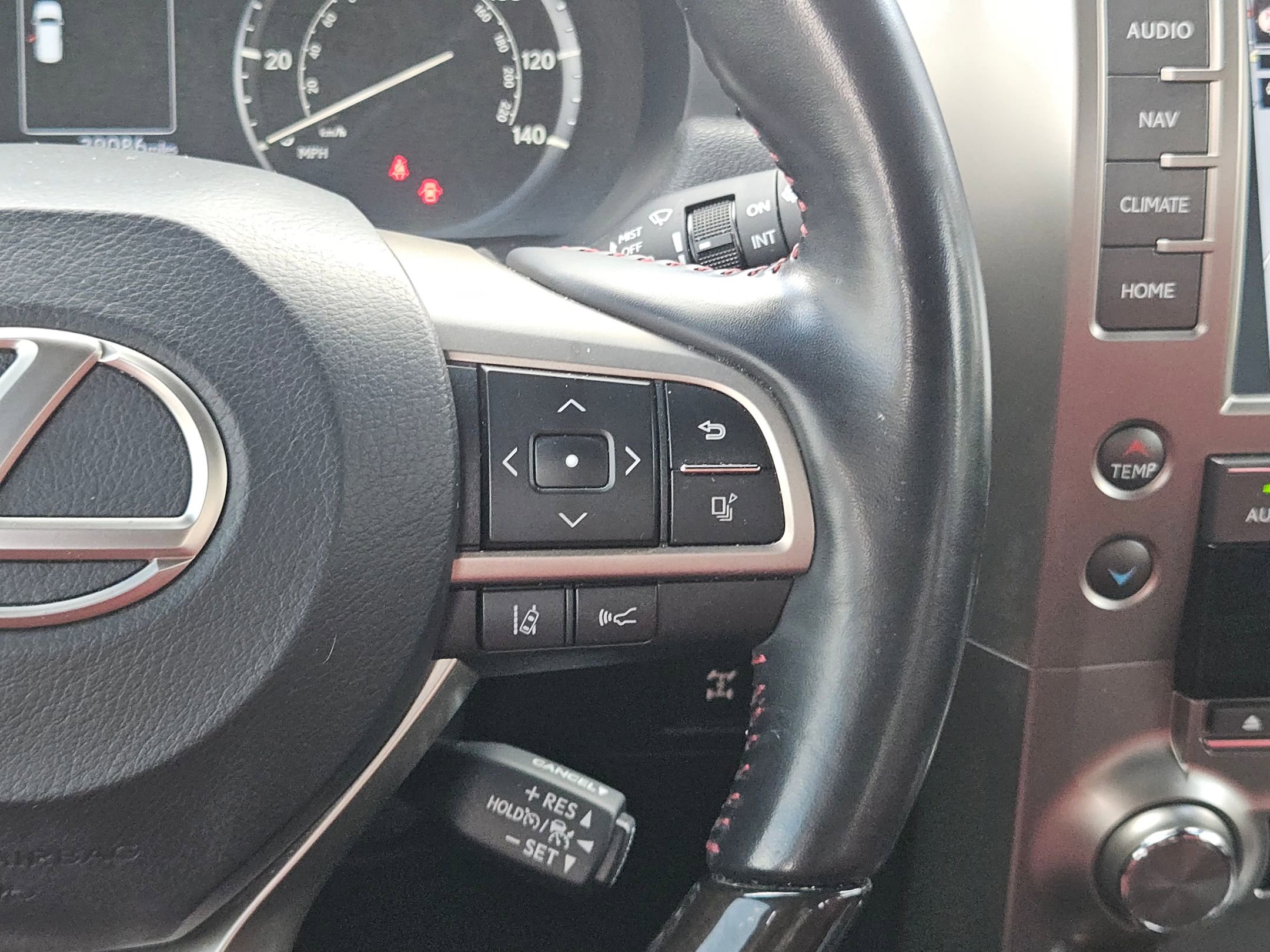 Used 2021 Lexus GX 460 Premium w/ Premium Package AWD/4WD image 23
