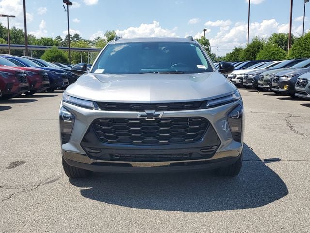 Used 2025 Chevrolet Trax ACTIV w/ Driver Confidence Package FWD video 2