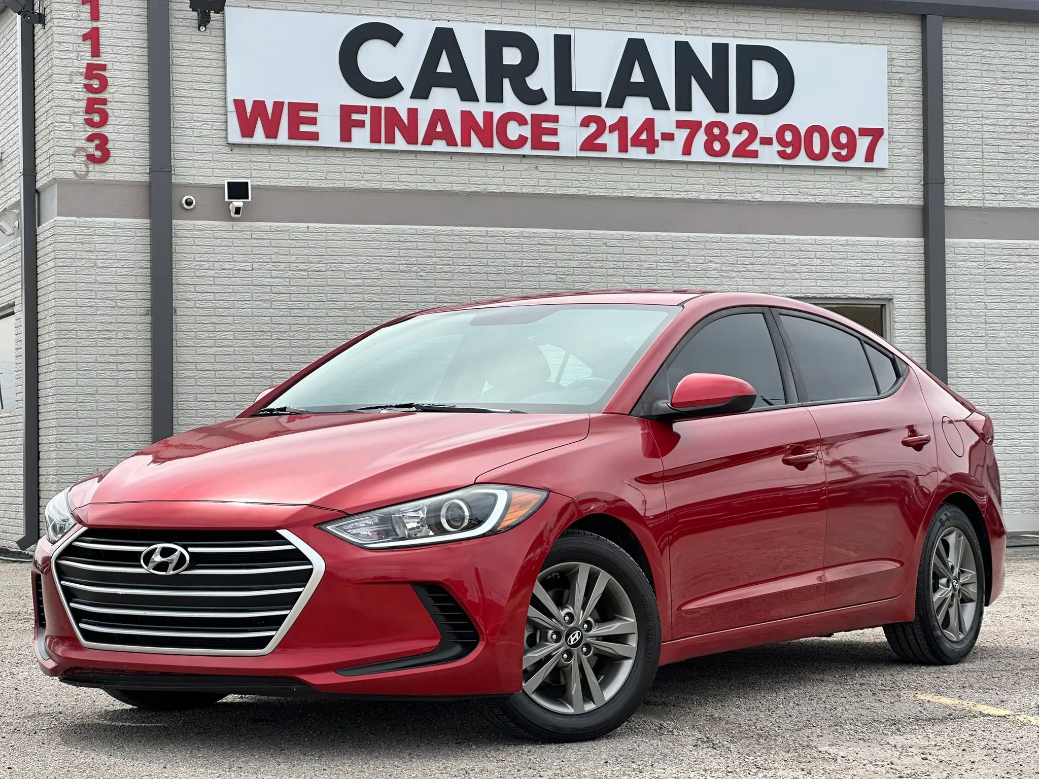 Used 2018 Hyundai Elantra SEL FWD image 1