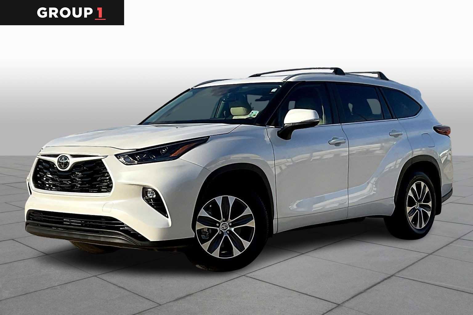 Used 2024 Toyota Highlander XLE