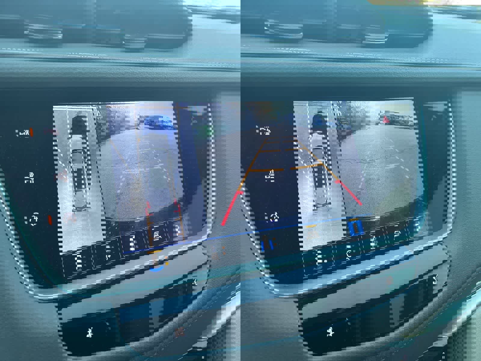 Used 2022 Cadillac XT5 Premium Luxury w/ Technology Package image 35