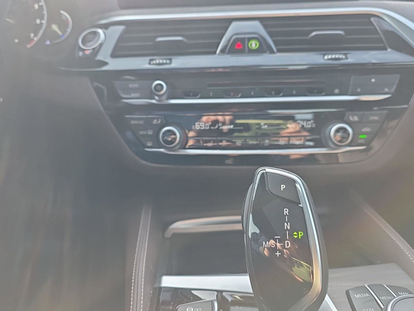 Used 2017 BMW 540i xDrive image 16