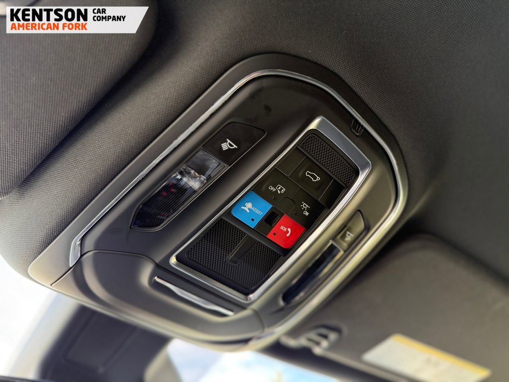 Used 2025 Jeep Wagoneer 4WD image 35