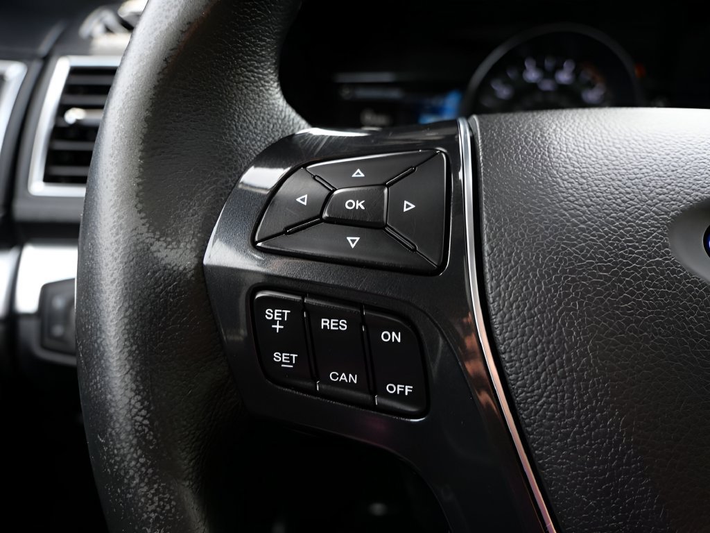Used 2017 Ford Explorer Limited FWD image 20