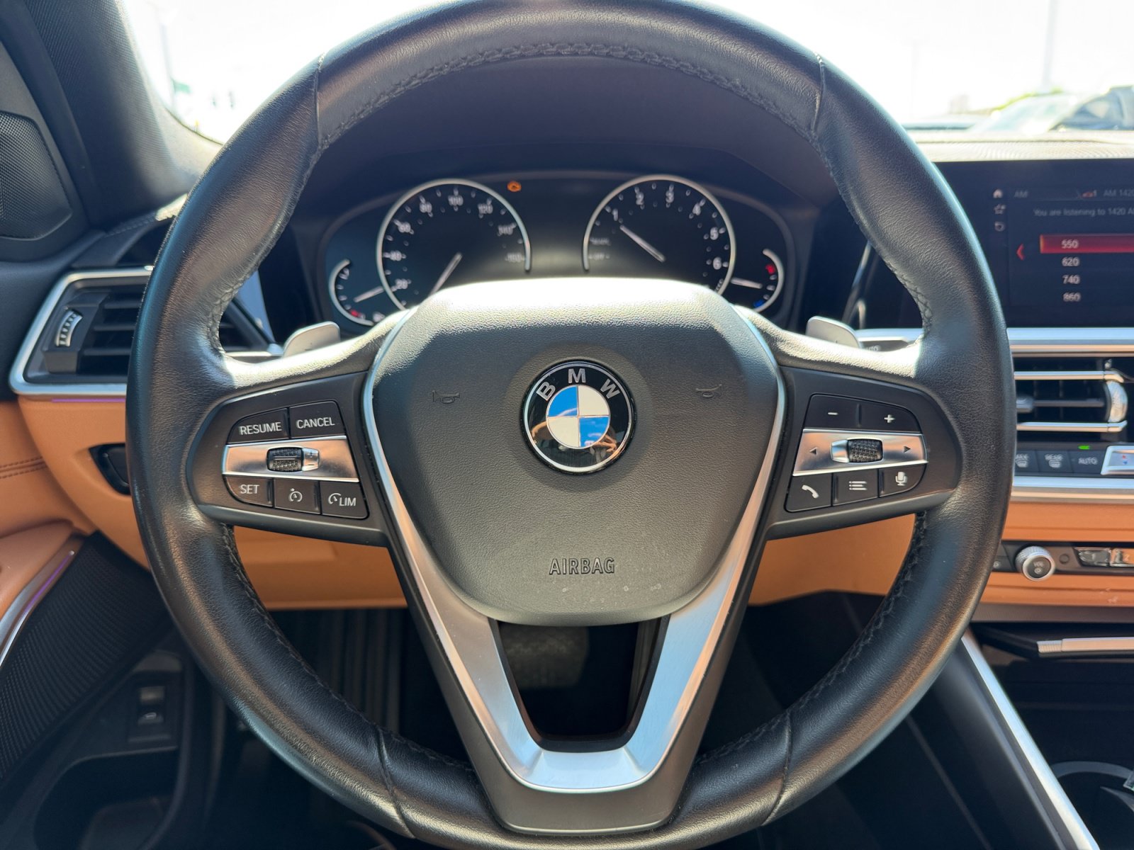 Used 2020 BMW 330i Sedan w/ Parking Assistance Package RWD image 9
