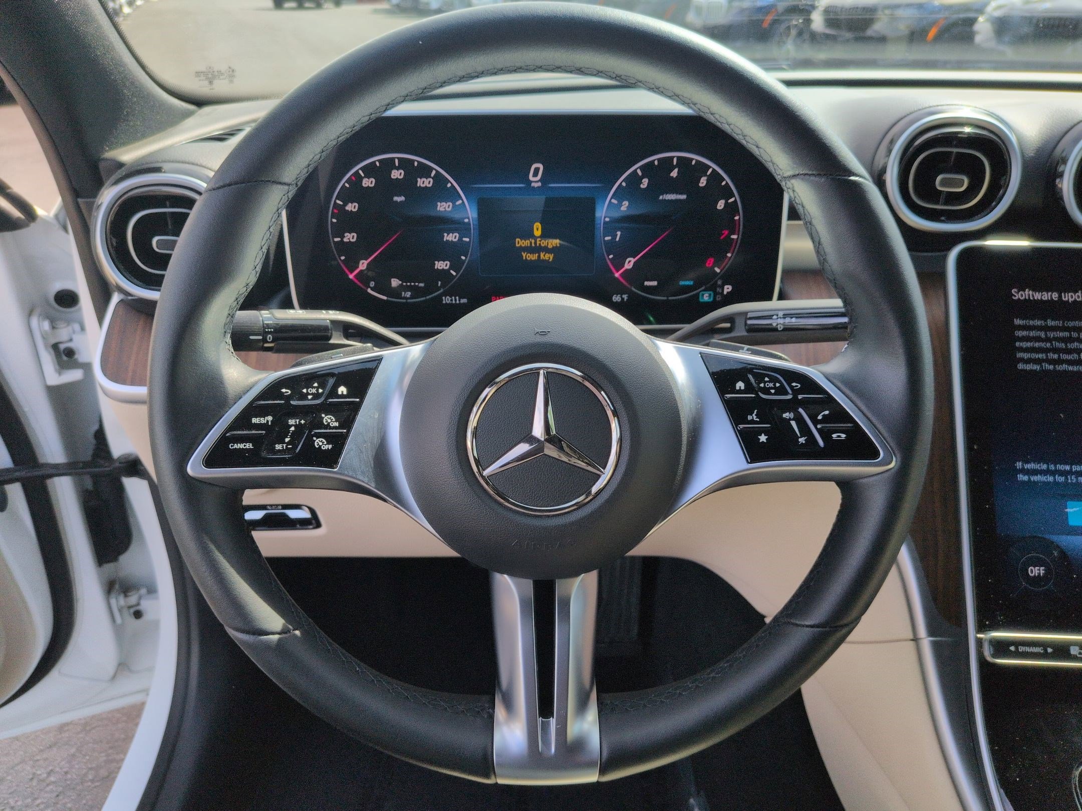 Used 2025 Mercedes-Benz C 300 Sedan image 18