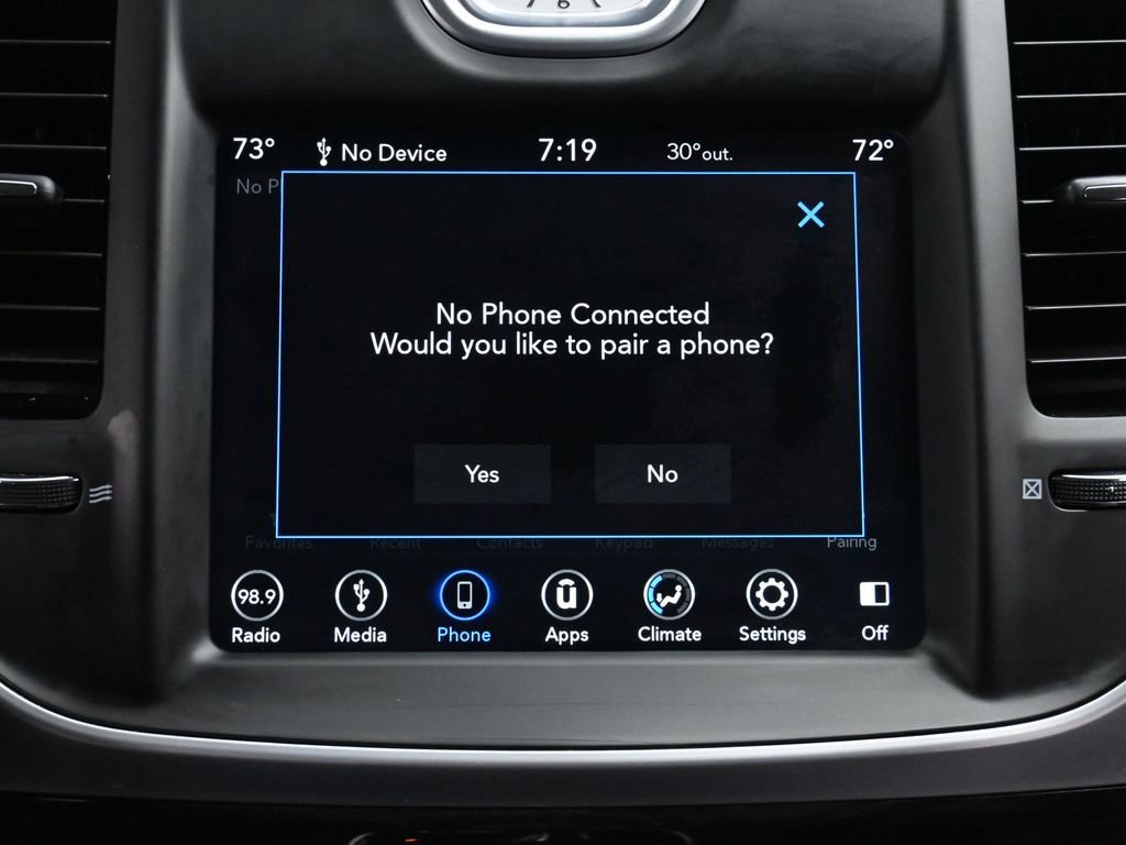 Used 2019 Chrysler 300 Touring w/ Sport Appearance Package image 27