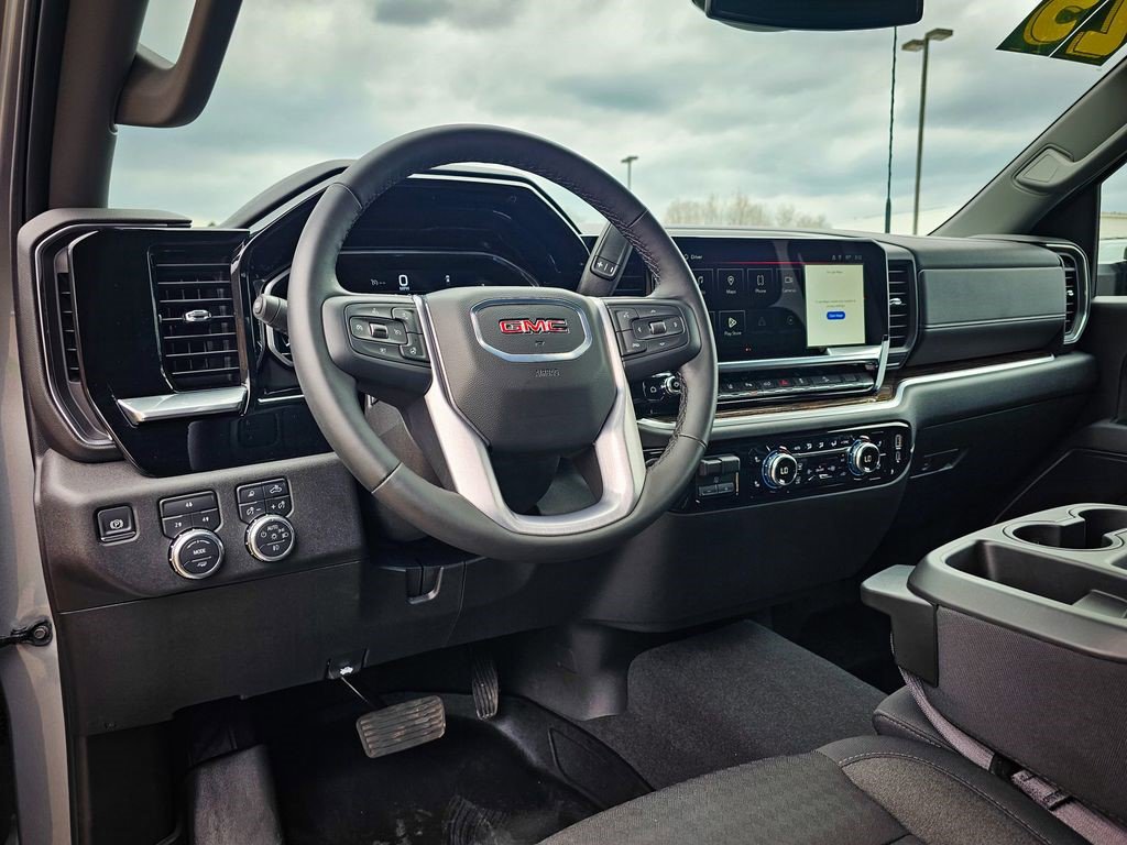 Certified 2025 GMC Sierra 2500 SLE w/ SLE Value Package; AWD/4WD image 15