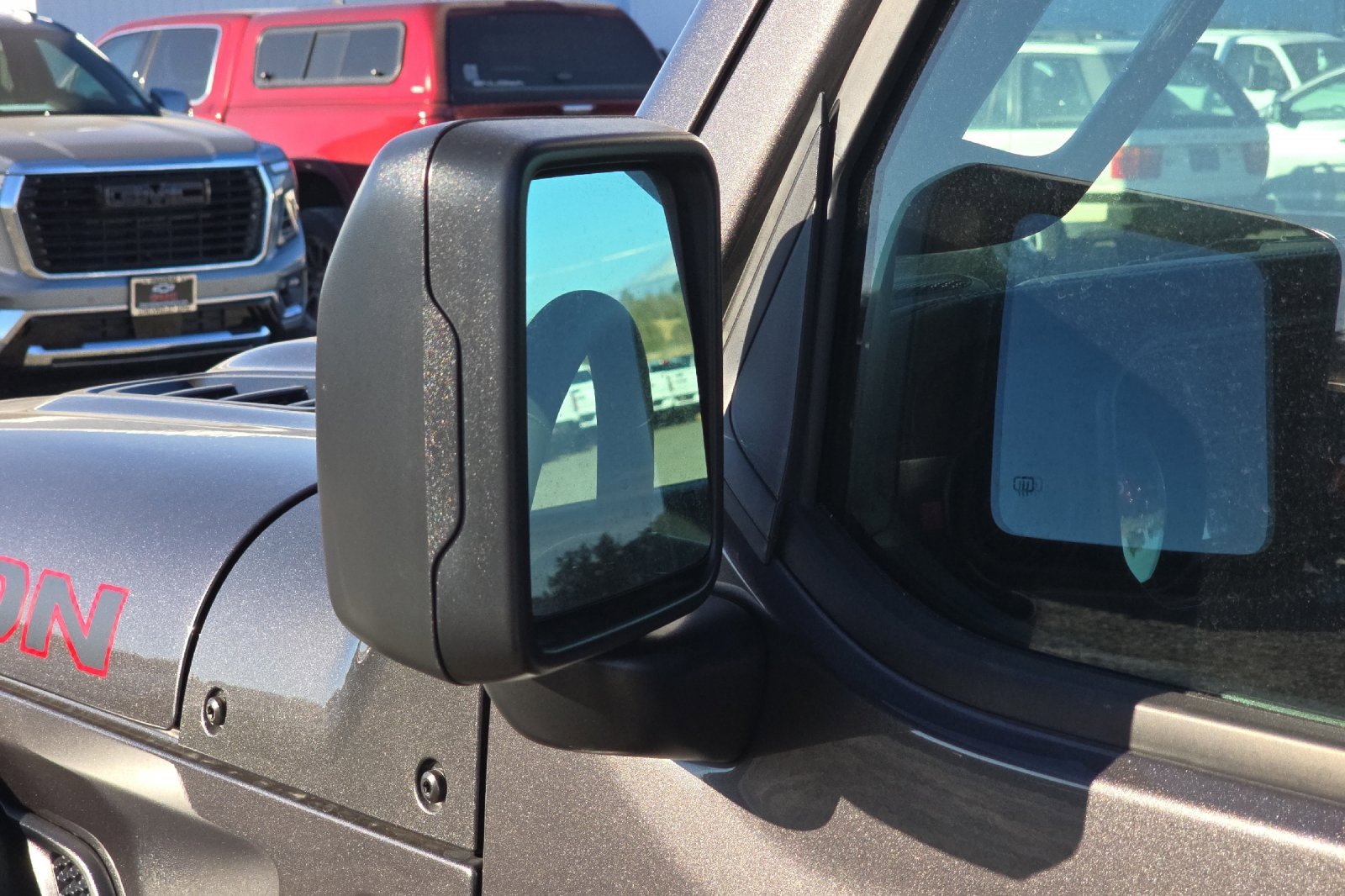 Used 2025 Jeep Gladiator Rubicon w/ Convenience Group image 51